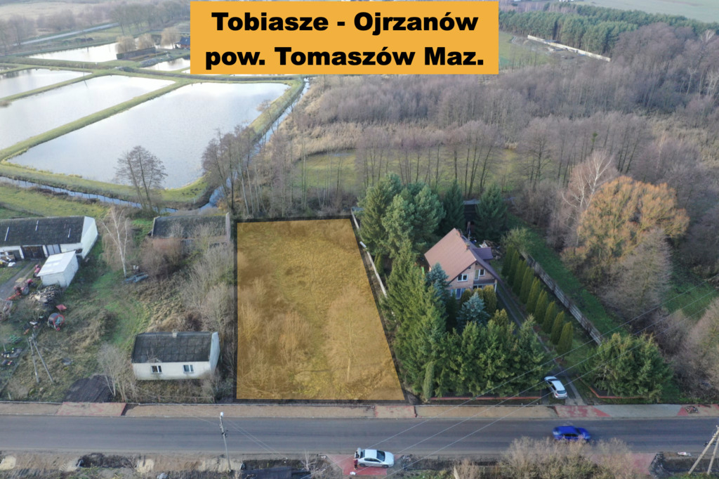 Działka budowlana w pięknej okolicy !