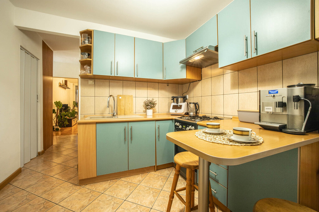 Dwupokojowe mieszkanie z balkonem w Łodzi