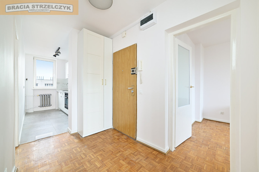 Mieszkanie trzypokojowe na Sadybie