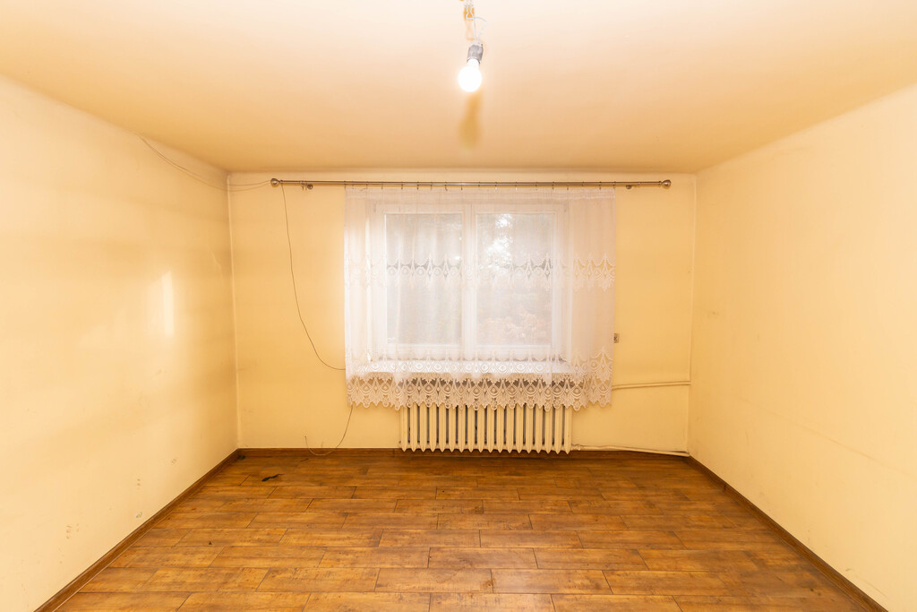 Dom 150m2 w mieście, działka 949m2 ul. Żeromskiego