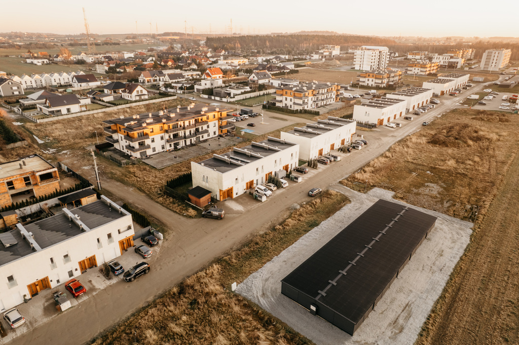 Granit pod stopami, SUV pod oknem. Twój nowy azyl!