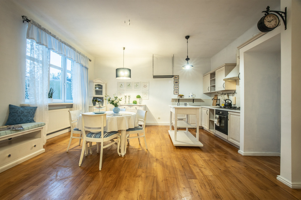 Klimatyczne duże bezczynszowe w centrum