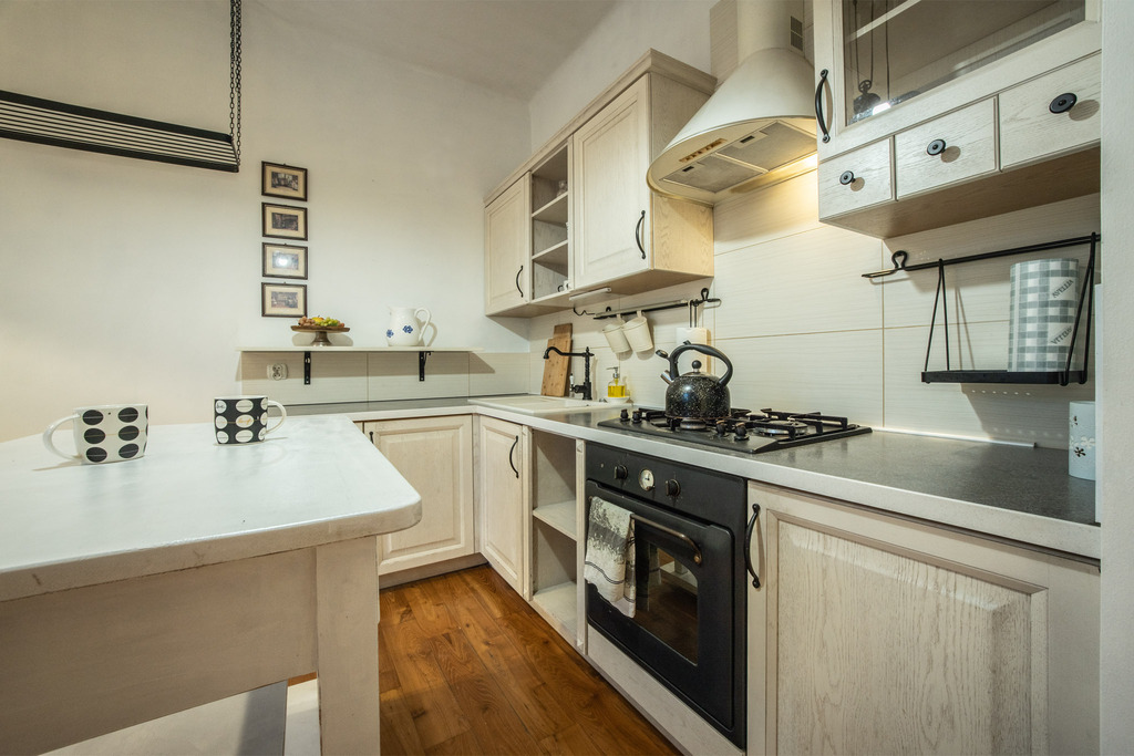 Klimatyczne duże bezczynszowe w centrum