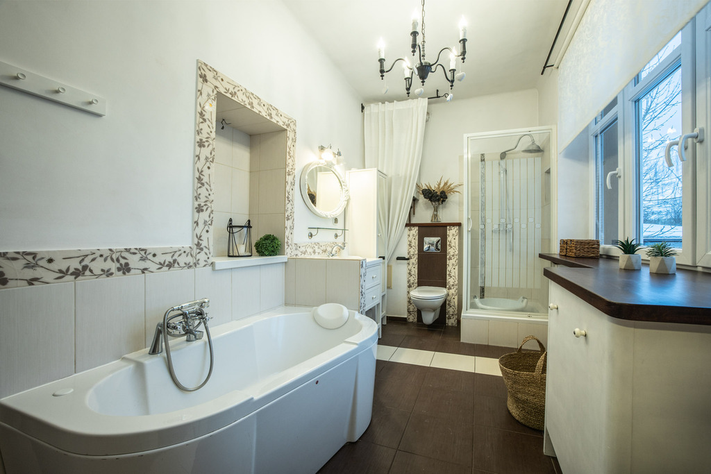 Klimatyczne duże bezczynszowe w centrum