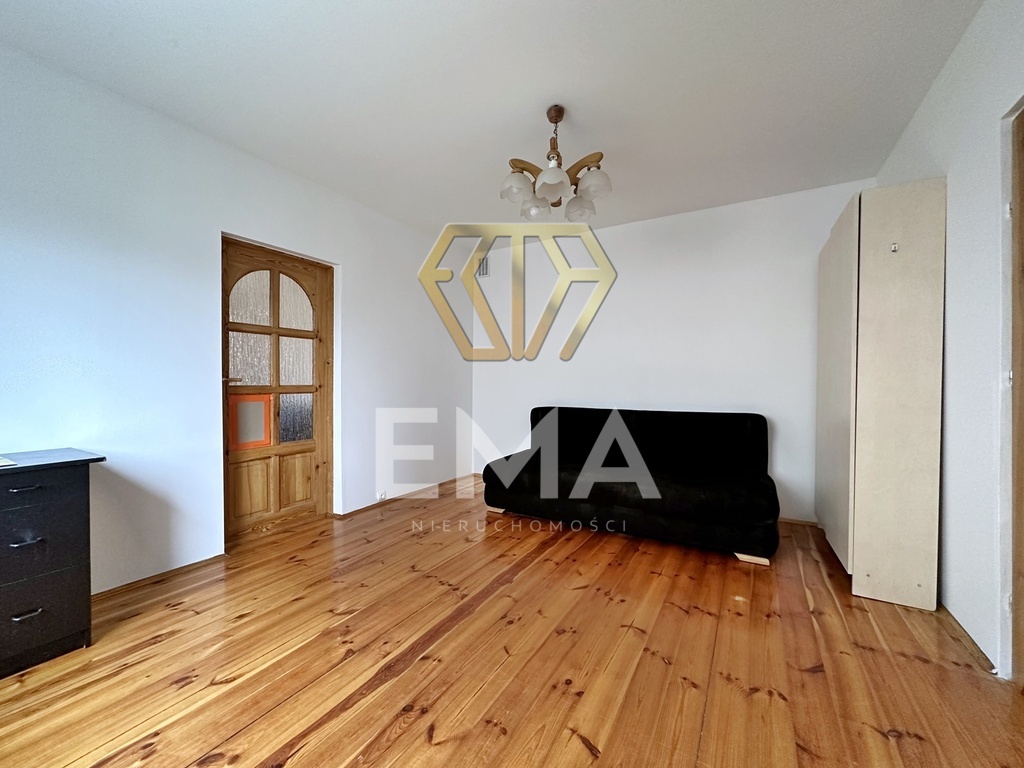 Mieszkanie z 2 pokojami i podwórkiem