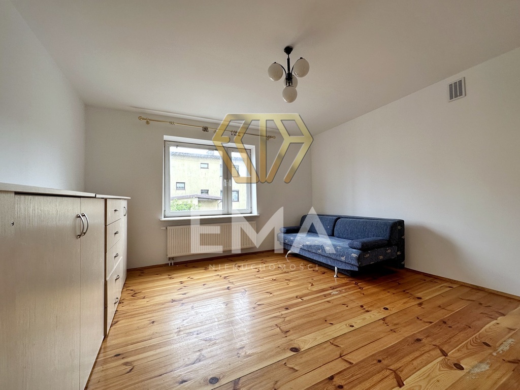 Mieszkanie z 2 pokojami i podwórkiem