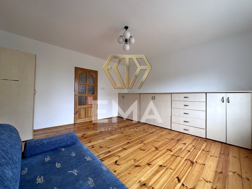 Mieszkanie z 2 pokojami i podwórkiem