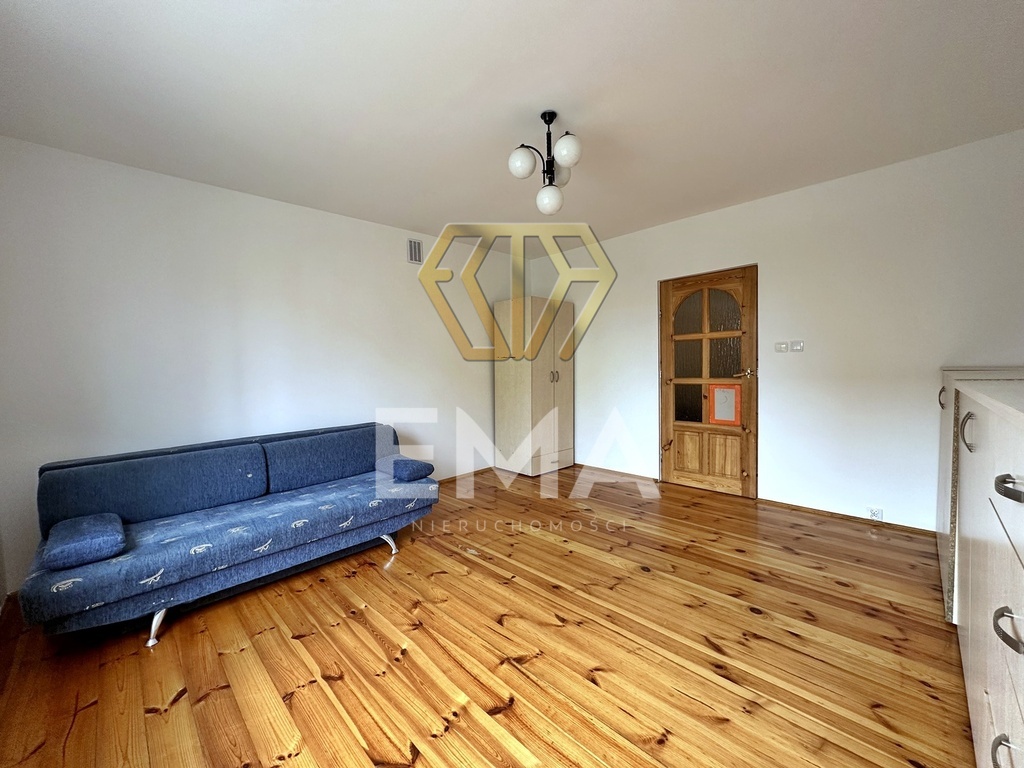 Mieszkanie z 2 pokojami i podwórkiem