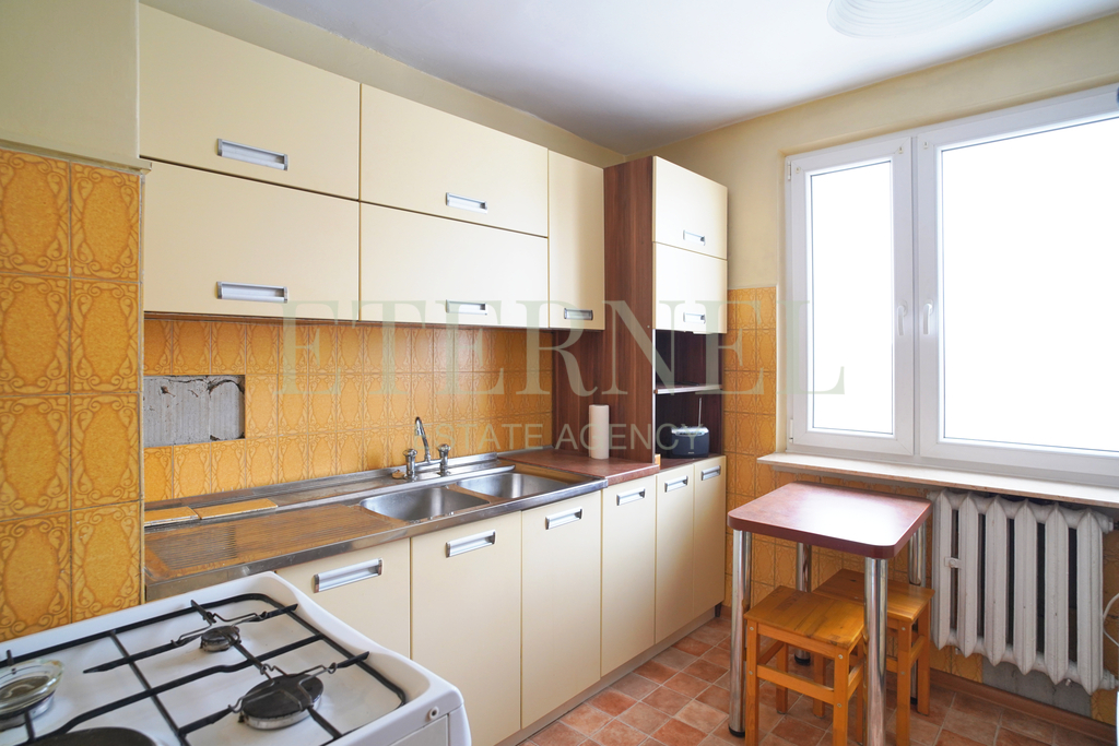 3 osobne pokoje-2 km do centrum-piwnica w cenie!