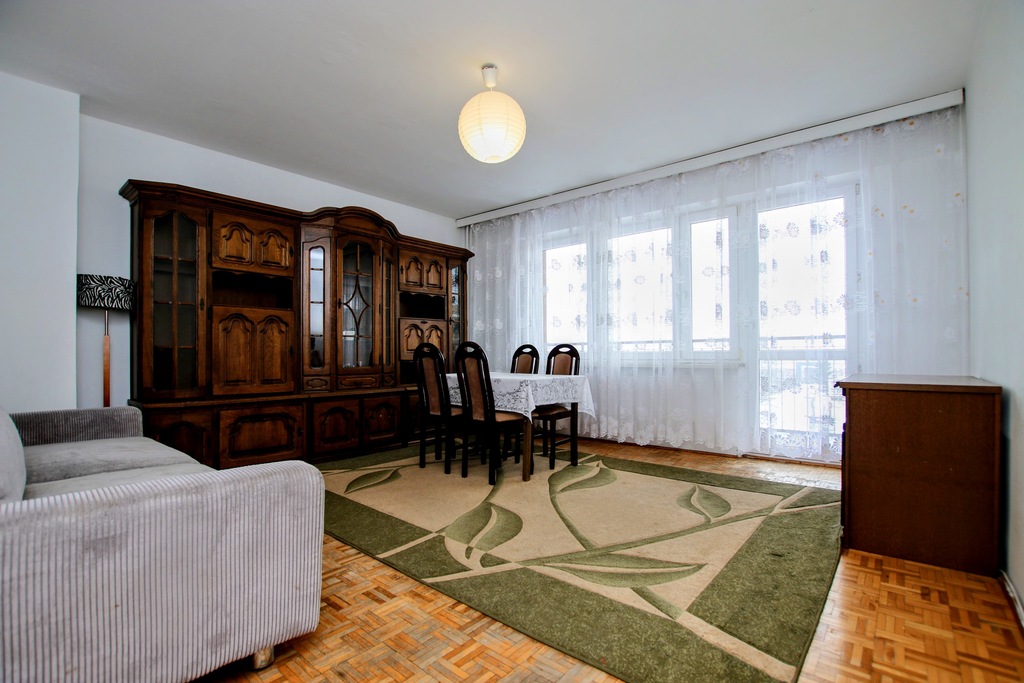 świetna okolica, przestronne, balkon, od zaraz