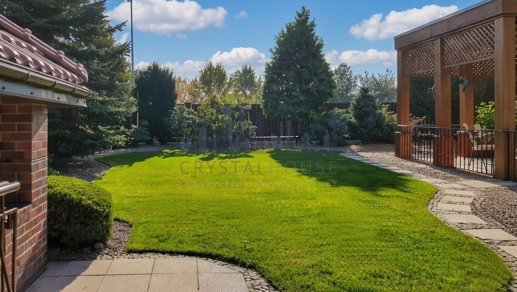 Unikatowa rezydencja w pięknej okolicy, Chylice