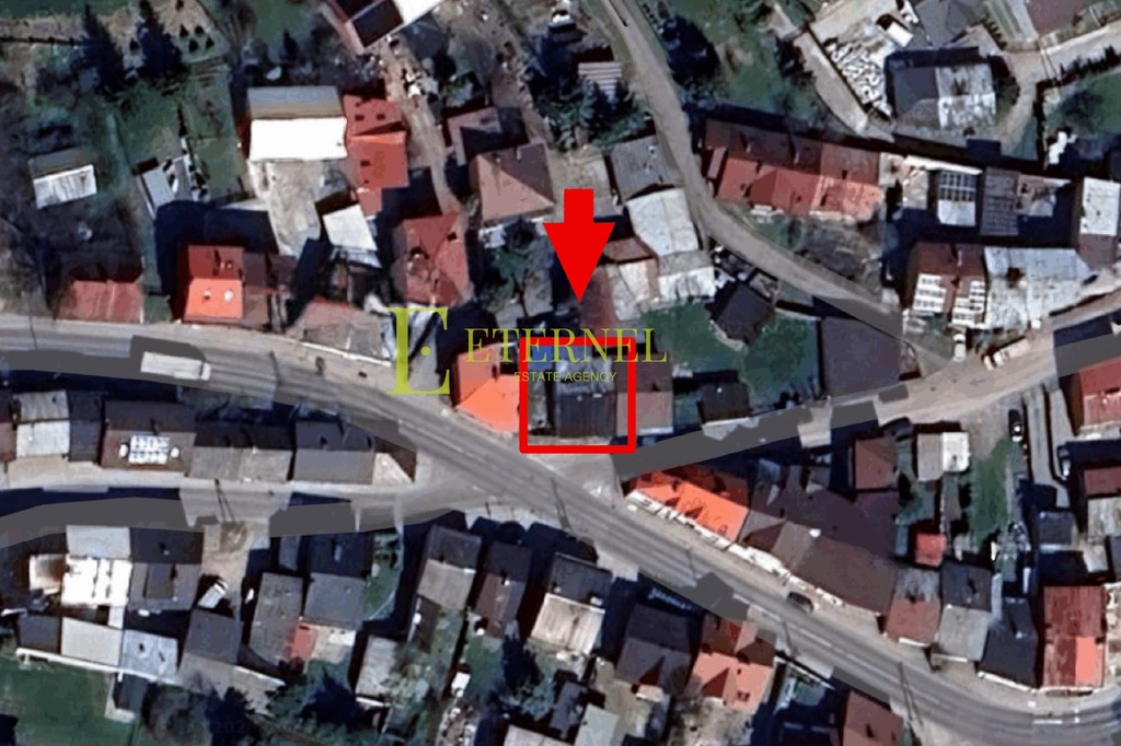 Duża działka budowlana 188m² w Skale z mediami