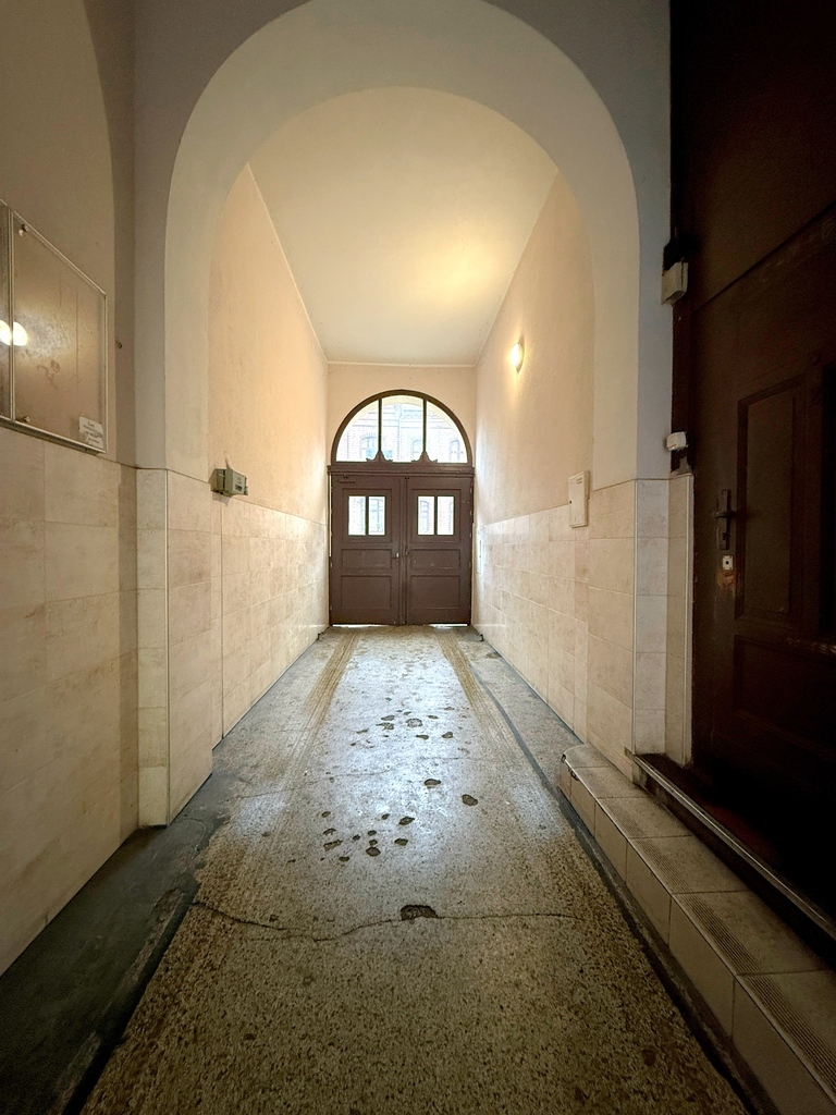 Śródmieście: 49 m² z widokiem na Bazylikę