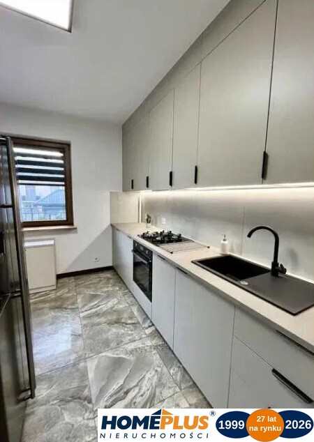 Przestronne 5 pokojowe mieszkanie w Markach