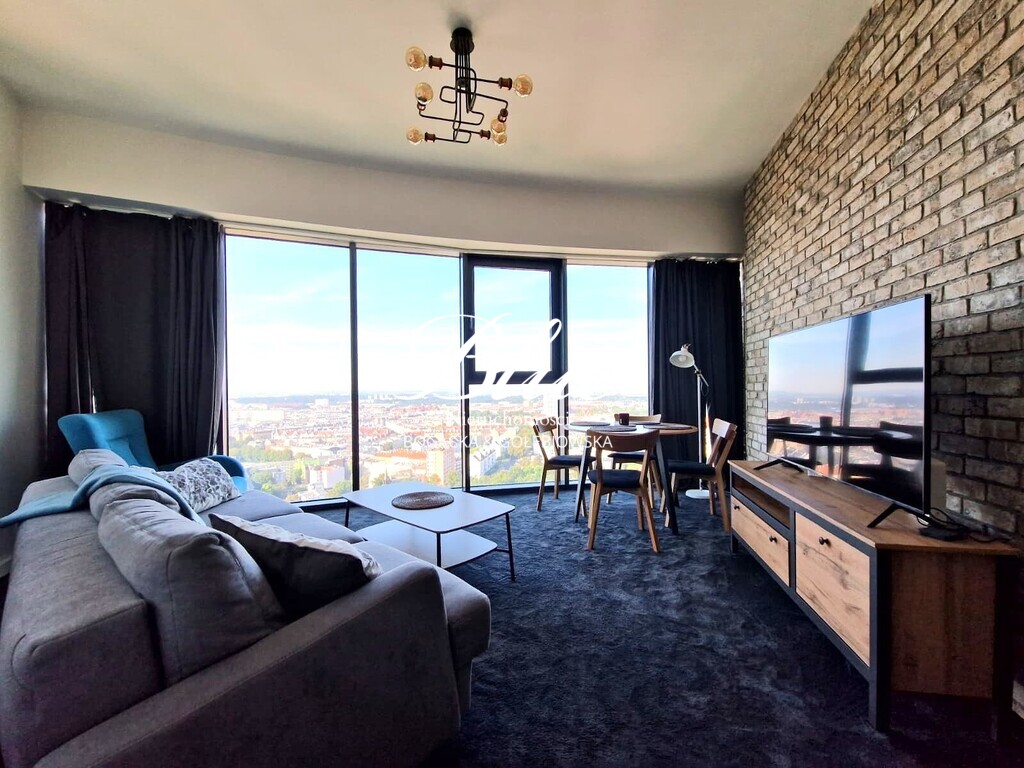Elegancki apartament na 22 piętrze Hanza Tower