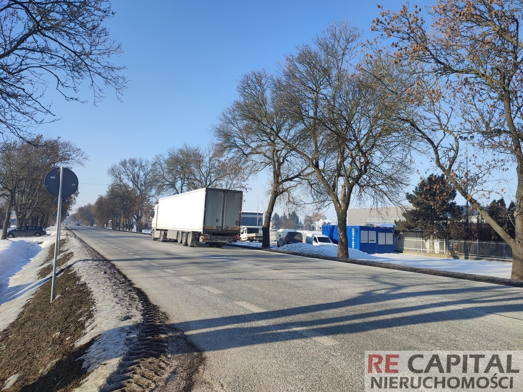 Działka usługowo-produkcyjna