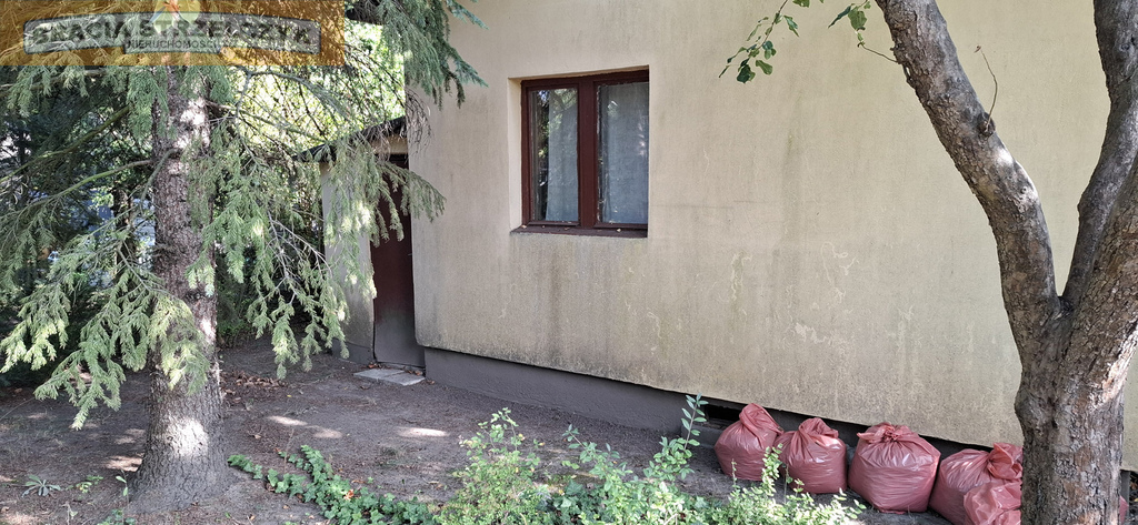 Działka ROD Siekierki II - 300 m² z małym domkiem