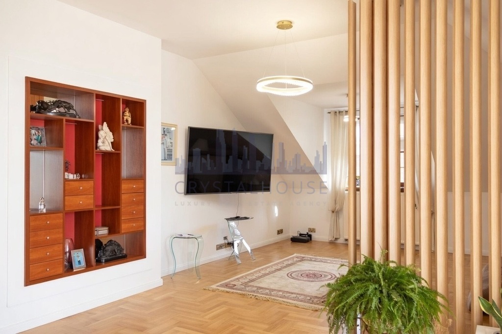 Elegancka Rezydencja z basenem, Ursynów