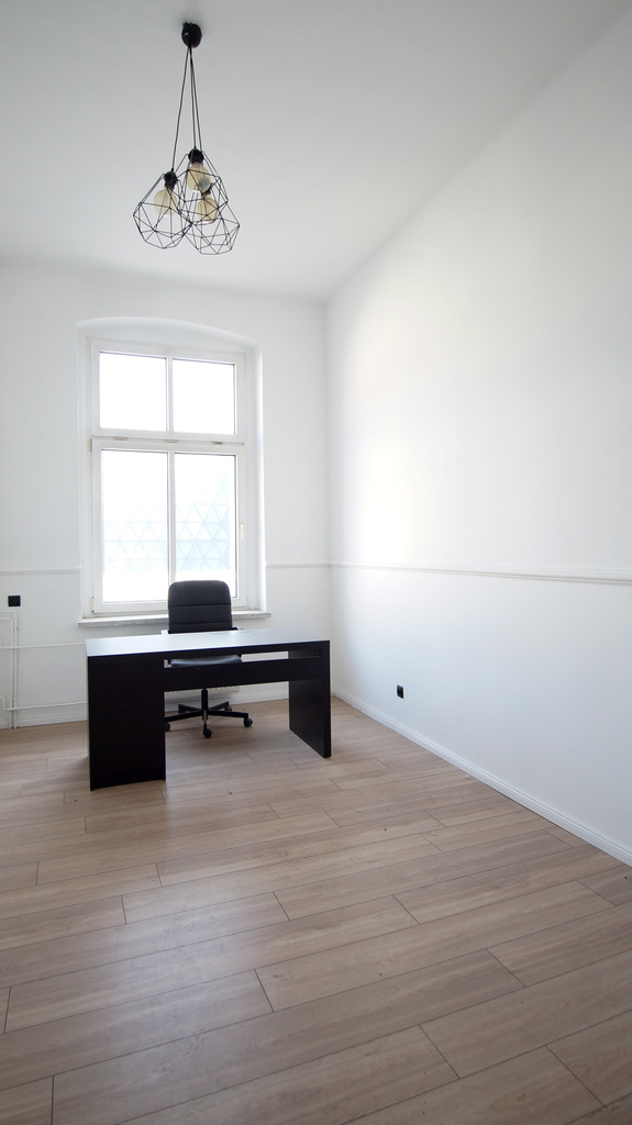 Do wynajęcia lokal ok. 105 m2 w Centrum Opola