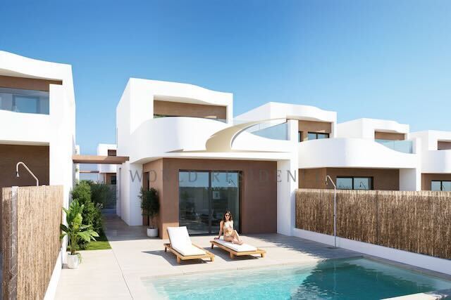 Nowoczesna villa z basenem w Los Montesinos