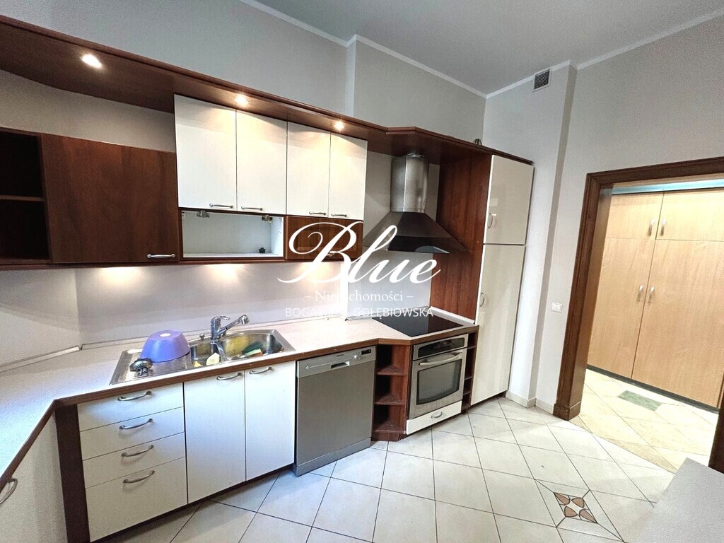 Mieszkanie na sprzedaż, Śródmieście, 4pok. balkon.