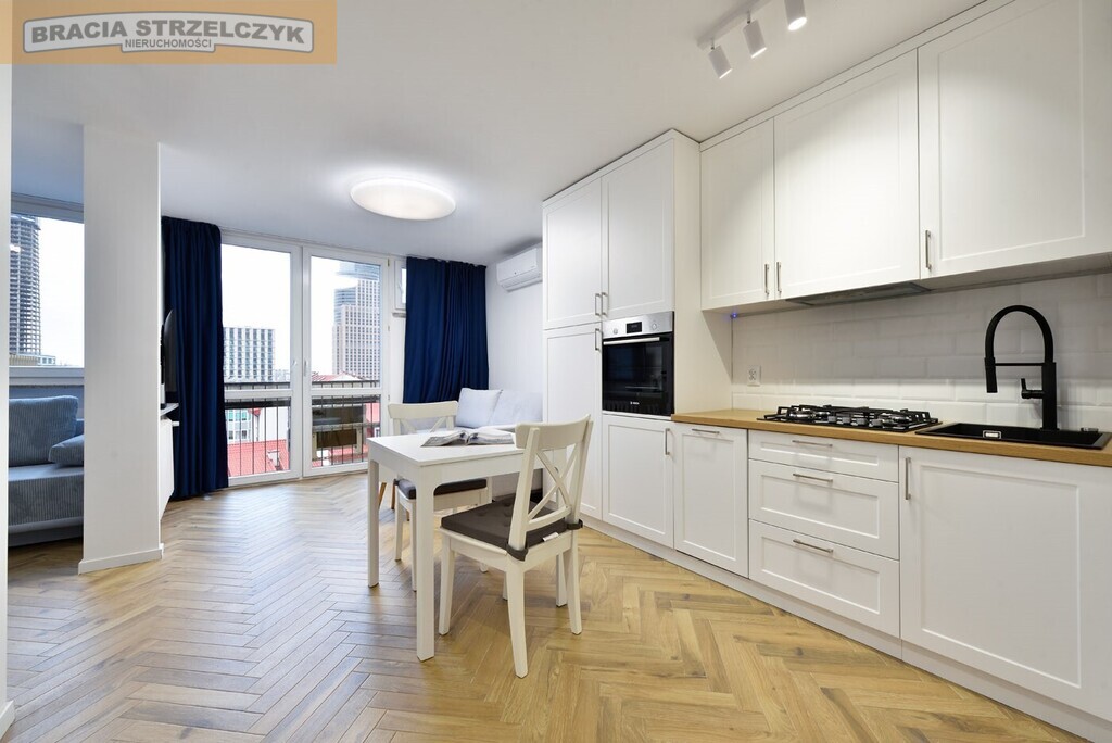 Warszawskie City, 2 pokoje z aneksem