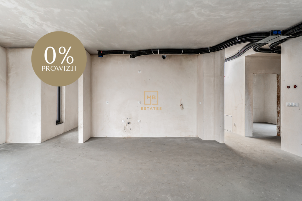 Trójstronny Apartament z zielonym tarasem