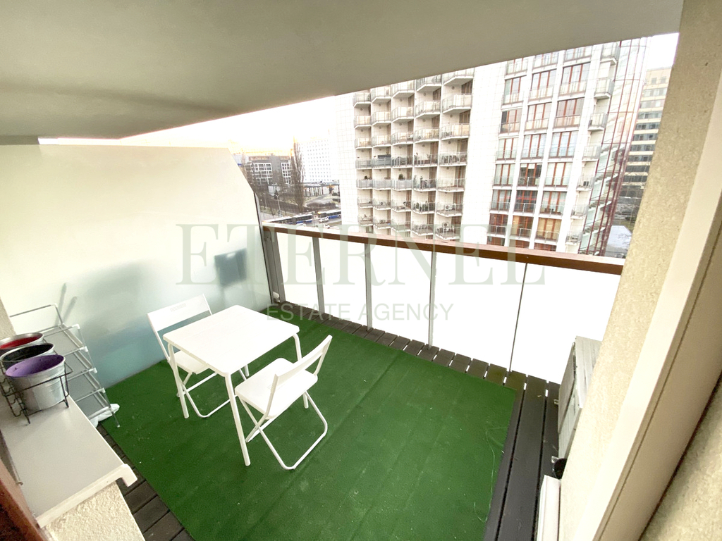 Mieszkanie 2-pokojowe z 2 balkonami – przy AGH