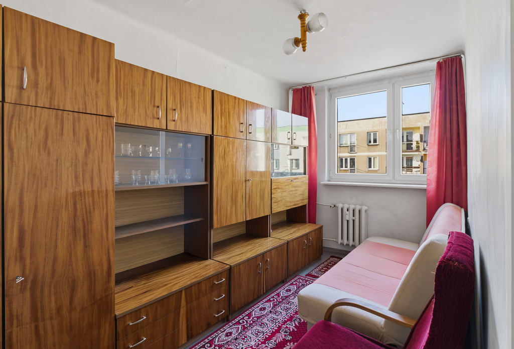 3 pokoje w Olkuszu | Balkon | 46 m² | Potencjał