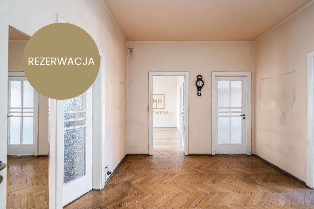 Apartament w paryskim stylu w sercu Krakowa