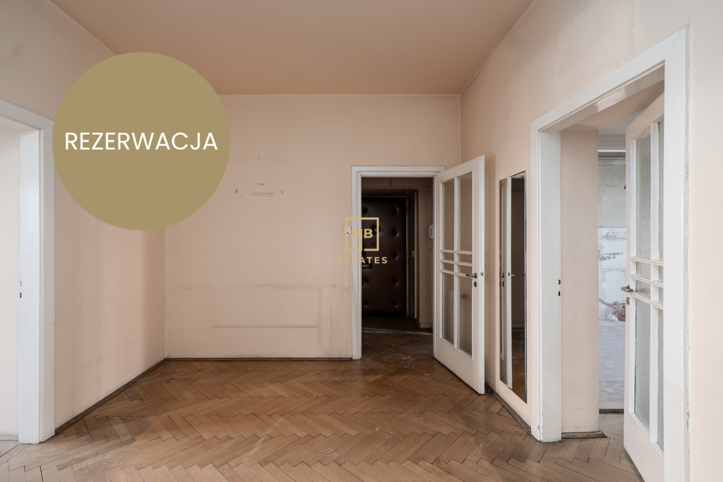 Apartament w paryskim stylu w sercu Krakowa