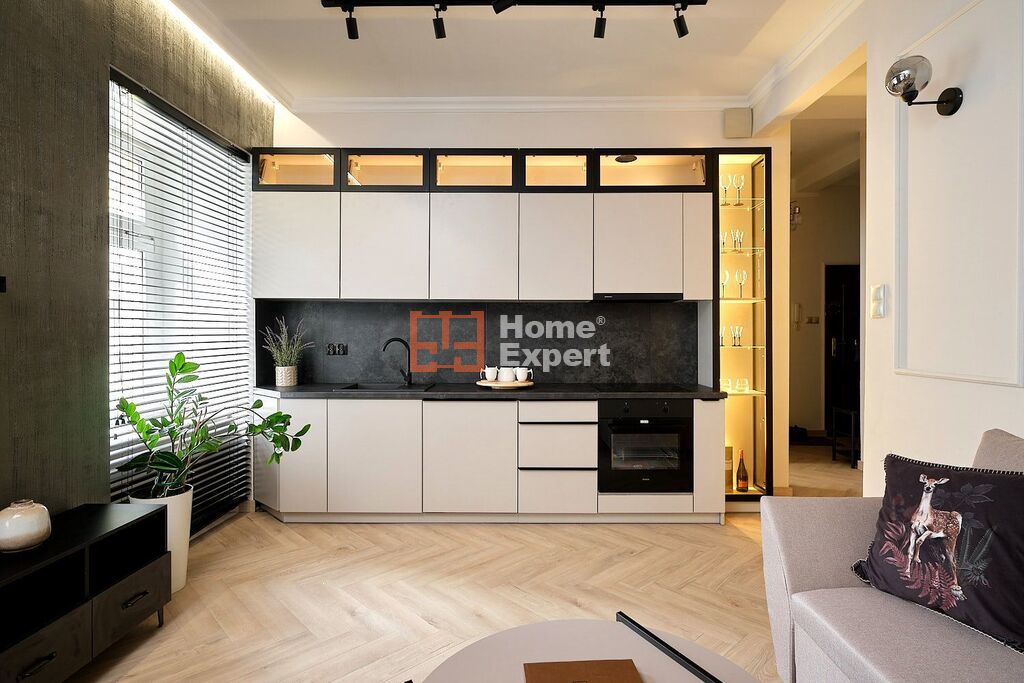 Mieszkanie 3 pokojowe, przy Skwerze Krasińskiego