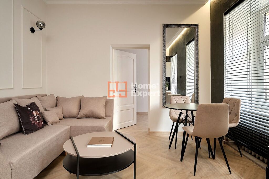 Mieszkanie 3 pokojowe, przy Skwerze Krasińskiego