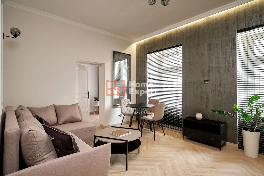 Mieszkanie 3 pokojowe, przy Skwerze Krasińskiego