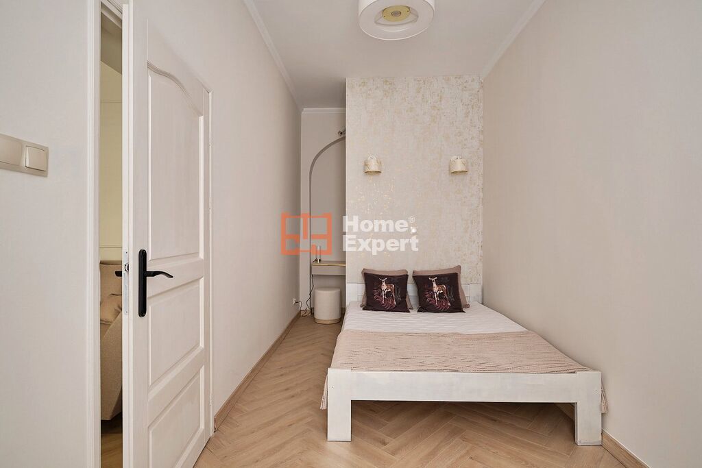 Mieszkanie 3 pokojowe, przy Skwerze Krasińskiego