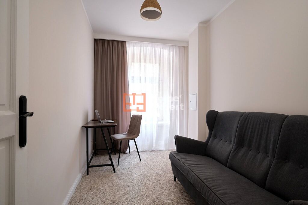 Mieszkanie 3 pokojowe, przy Skwerze Krasińskiego