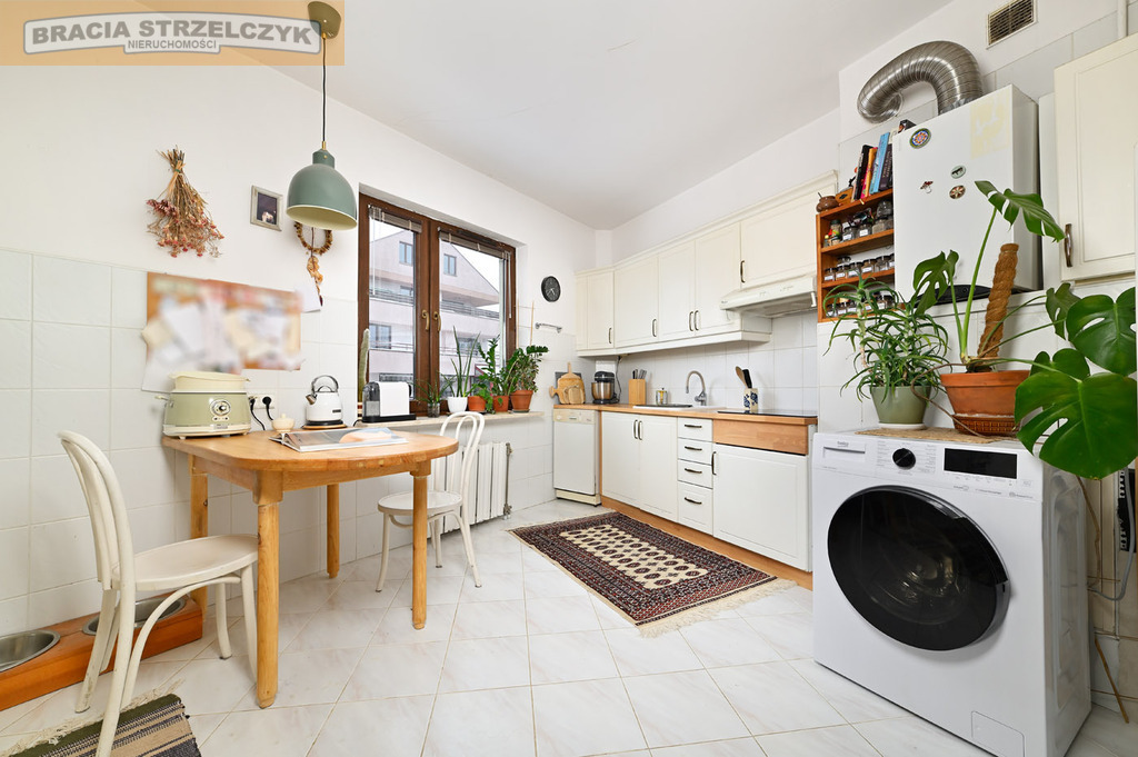 3 pokoje 74,29 m², balkon, garaż – Ursynów