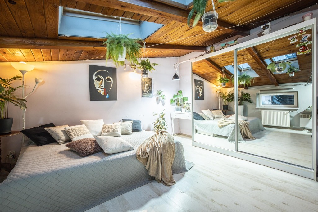 Dom z potencjałem biznesowym! Firma + azyl!