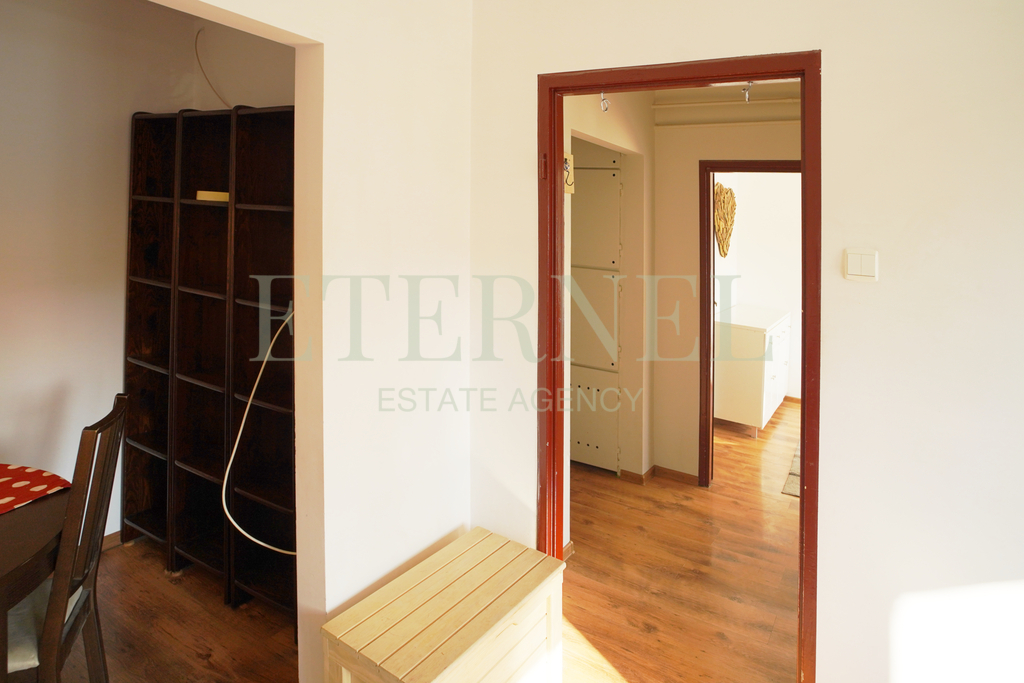 Słoneczne mieszkanie 2-pokojowe z widokiem na ziel