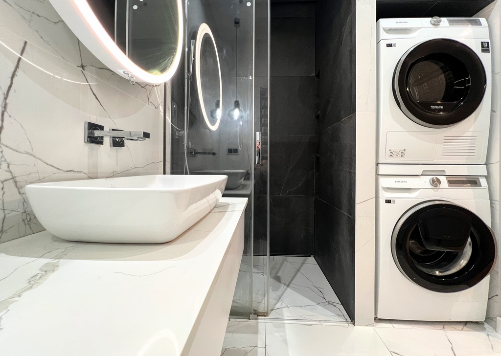 Nowoczesny, luksusowy apartament Capital Towers