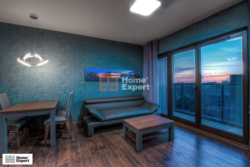 2-pokojowy apartament z balkonem | 10 piętro