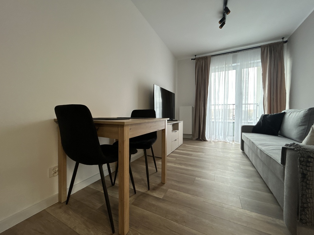 PIERWSZY NAJEM | 2 POKOJE | BALKON | GARAŻ