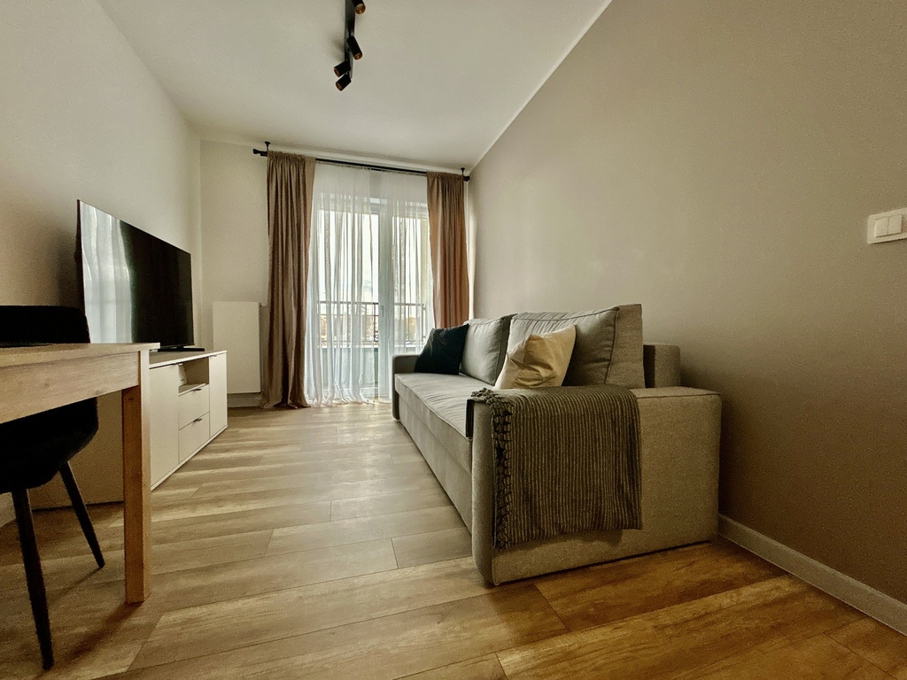 PIERWSZY NAJEM | 2 POKOJE | BALKON | GARAŻ