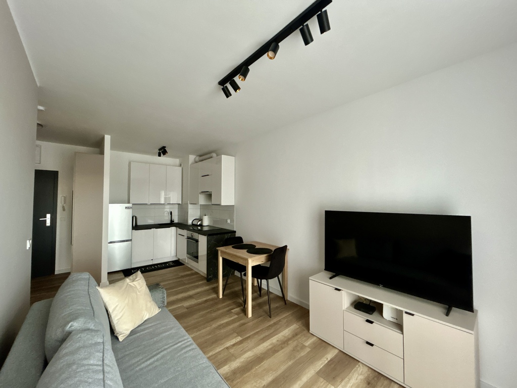 PIERWSZY NAJEM | 2 POKOJE | BALKON | GARAŻ