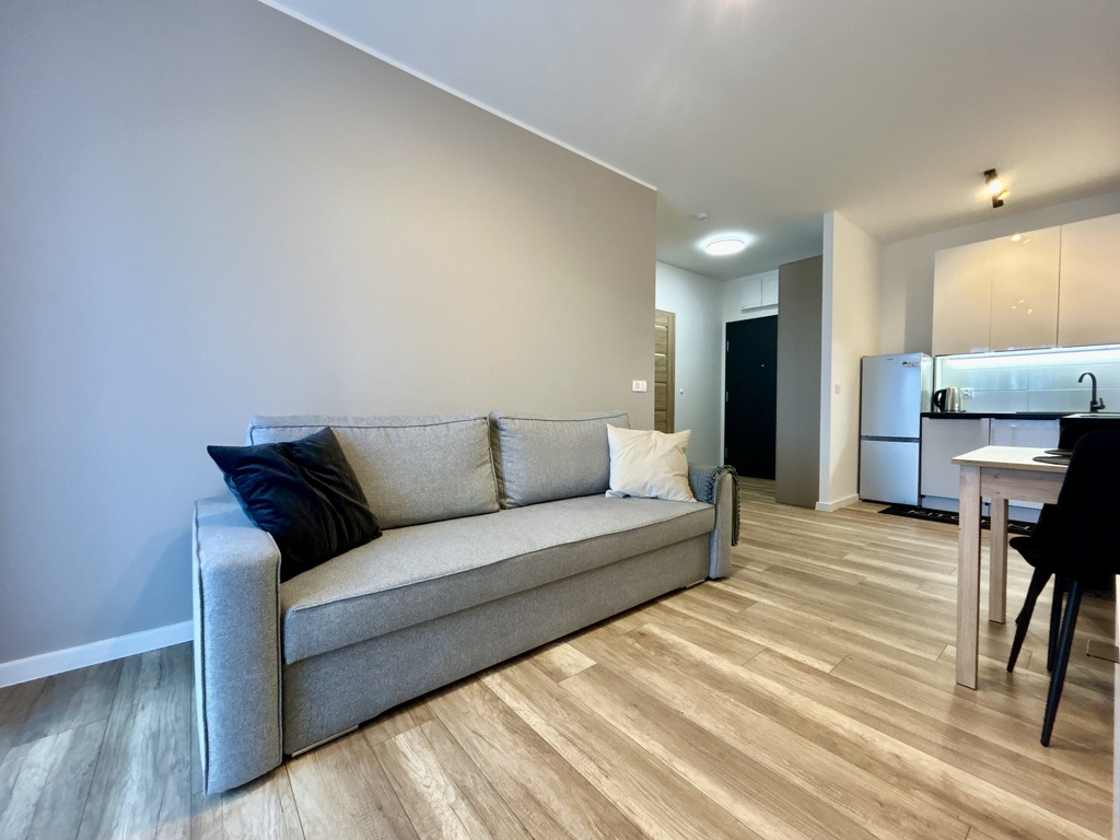 PIERWSZY NAJEM | 2 POKOJE | BALKON | GARAŻ