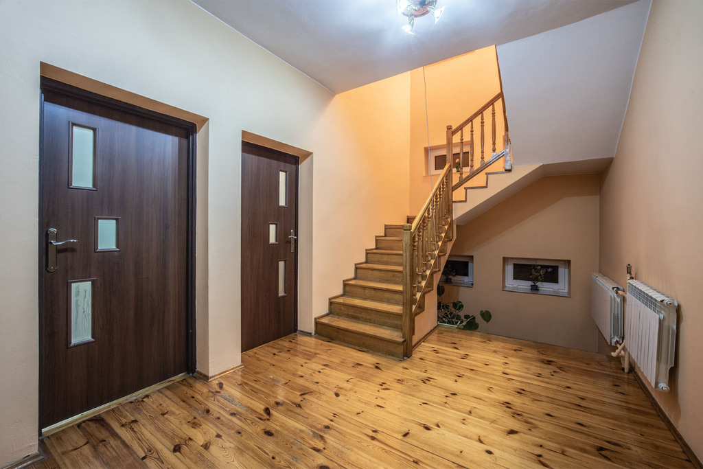 Nowa cena! 190m², Chojny. Dom i biznes!