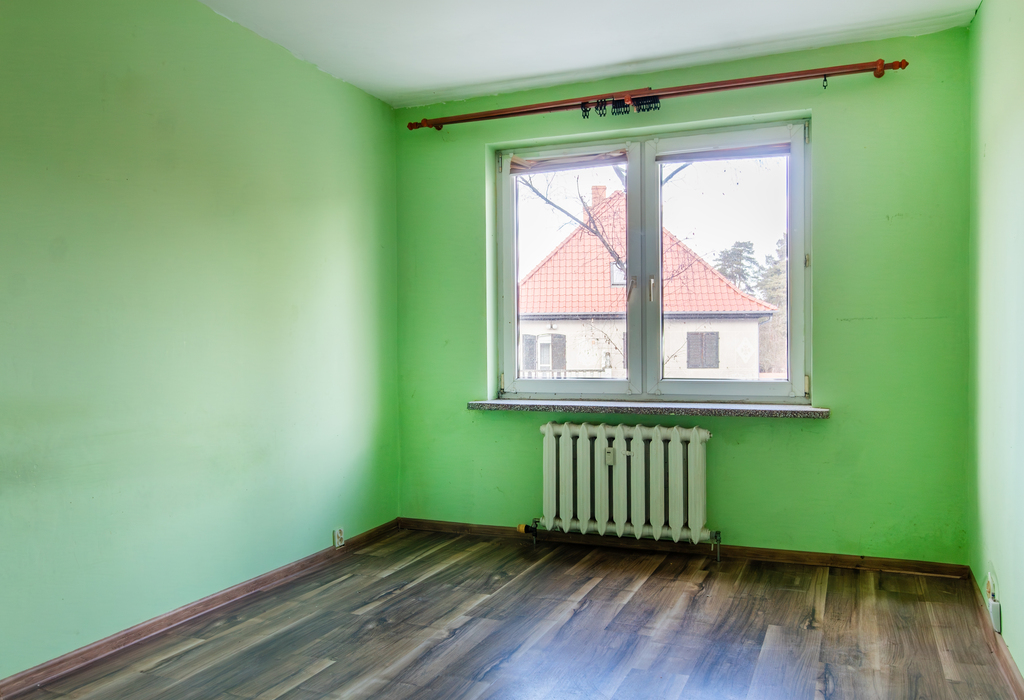 Kawalerka z balkonem na 1 piętrze!