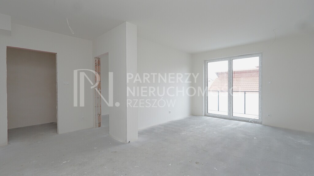 Jasionka - 4 Pokojowe Mieszkanie z Poddaszem !