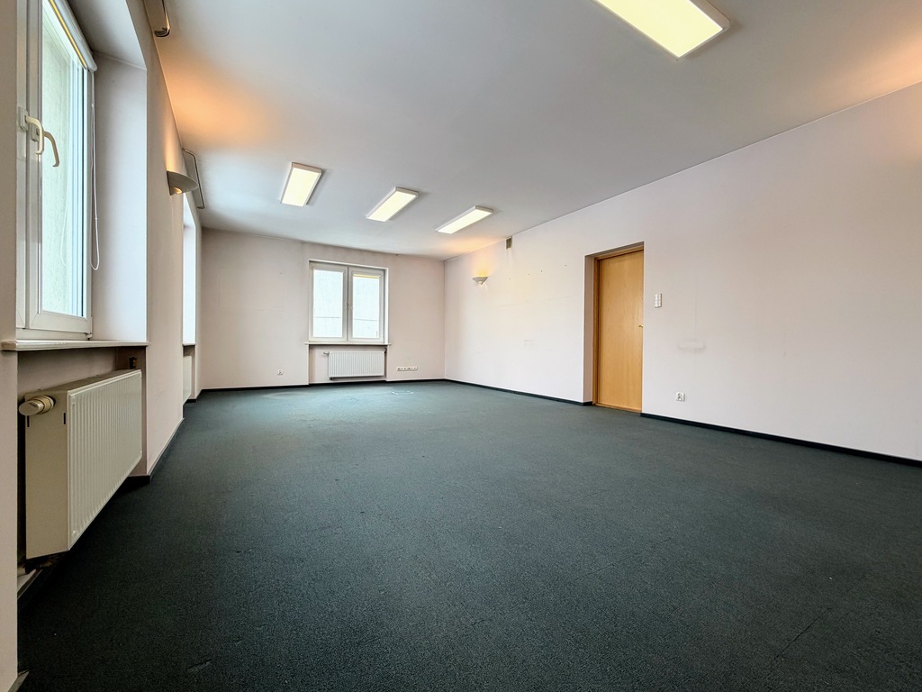 Lokal biurowy, 92 m2, 4 pomieszczenia