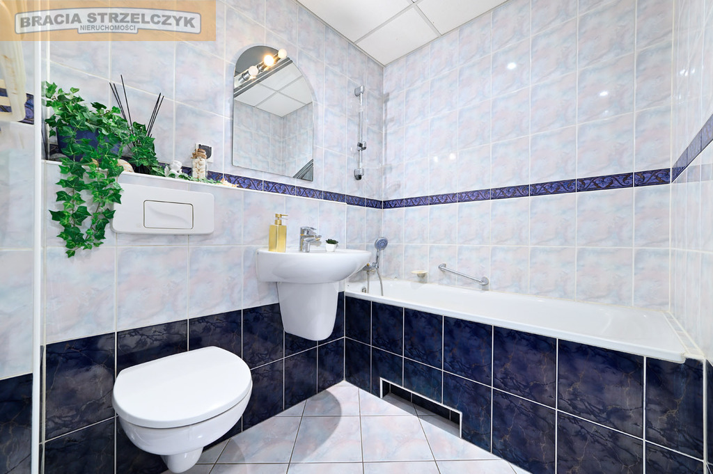 Gocław, 4 pokoje,  przy Parku Nad Balatonem.